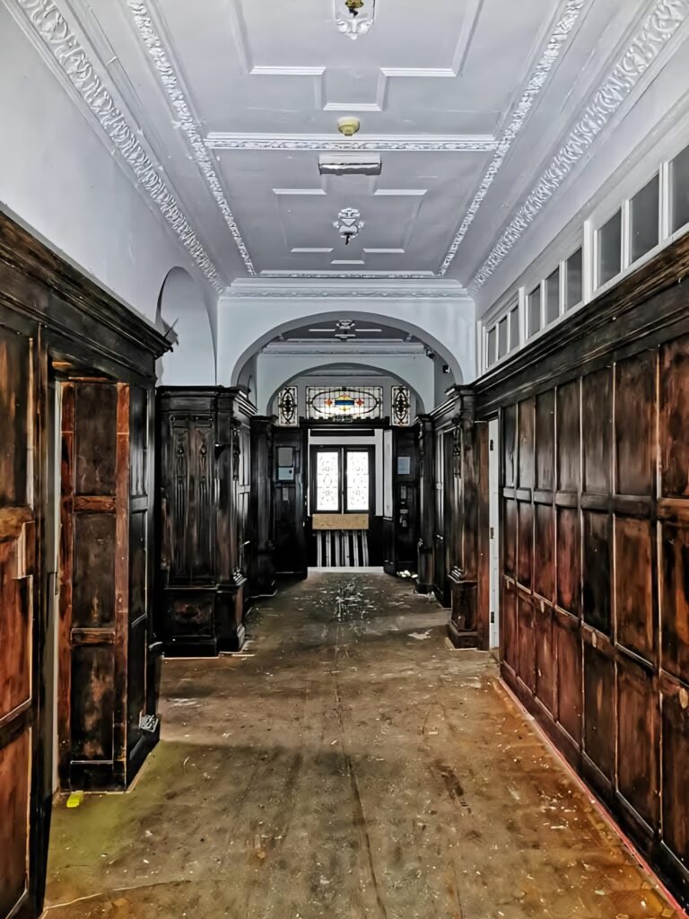 Heritage building restoration company Surrey