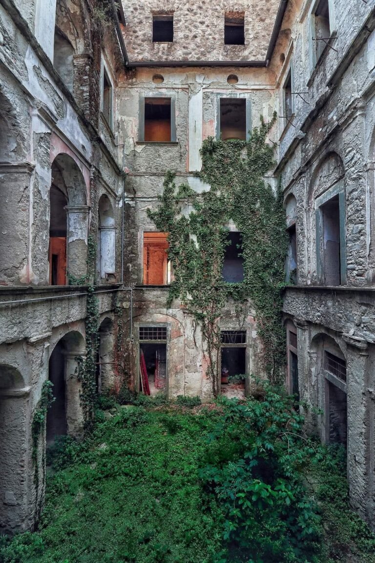 Heritage building restoration company Wolverhampton