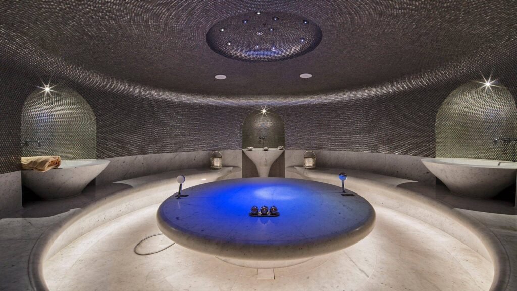 Ten Trinity Square case study 44